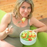 Makanan yang Harus Dihindari Agar Cepat Hamil 